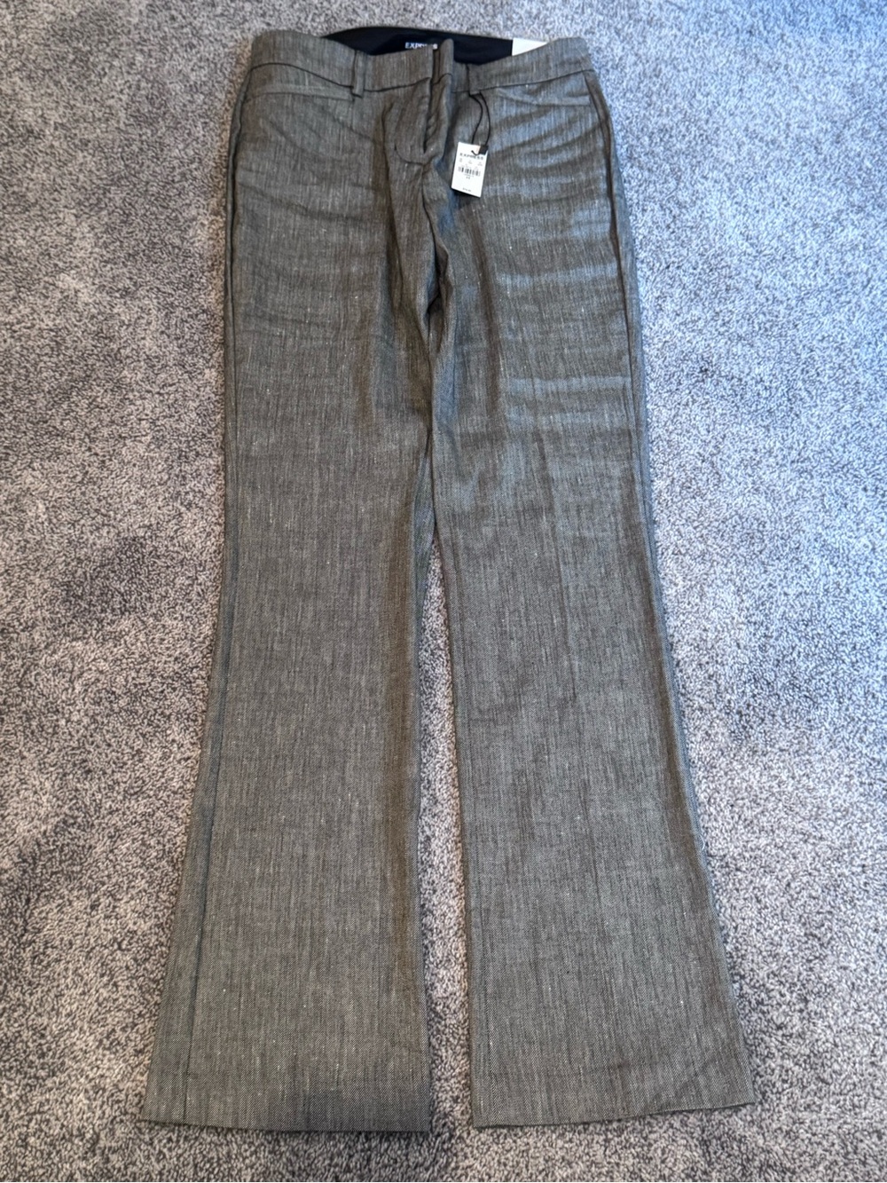 Express Columnist barely boot mid rise 6R NWT